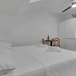 Apartment Kala