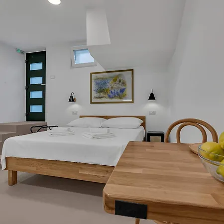 Kala Apartmán *